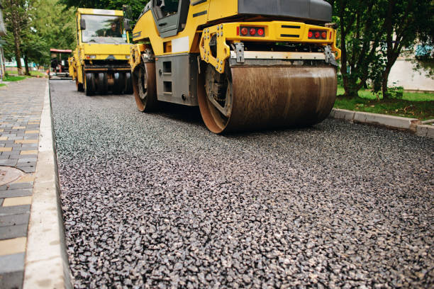 Best Commercial Driveway Pavers  in Hartland, WI